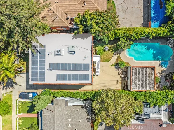 933 N Harper Ave, West Hollywood, CA 90046