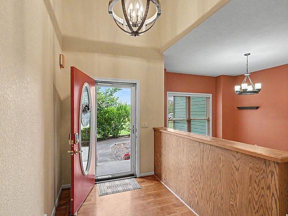 5th image of 22925 Hemphill Rd