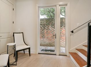 820 Dauphine St #TOWNHOUSE 101, New Orleans, LA 70116