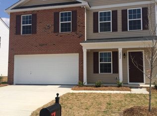 2332 Waverly Dell Dr, Winston Salem, NC 27127