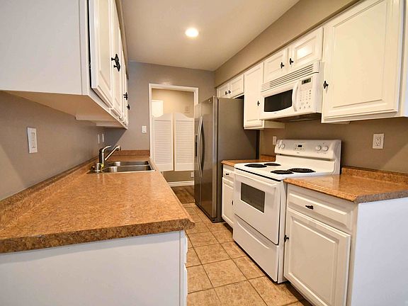 3rd image of 5003 Tilden Ave Unit 209