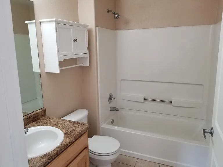 555 Cougar Bluff Point #101 — Photo 25
