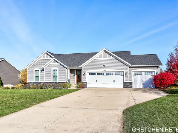 3435 Rosewood St, Hudsonville, MI 49426