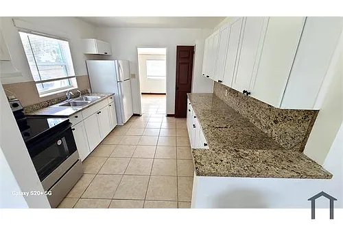 902 N Ruth Ave #902 Photo 1