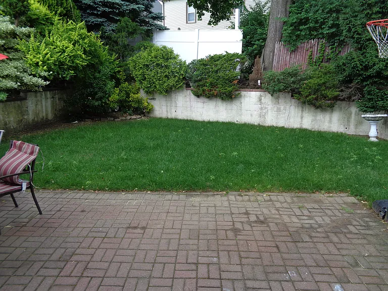 Grove St — Photo 16