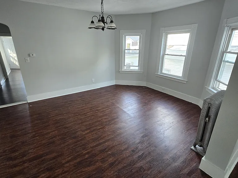 25 Brighton St #3 — Photo 9