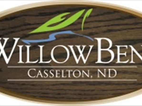 521 Willow Bend Cir, Casselton, ND 58012
