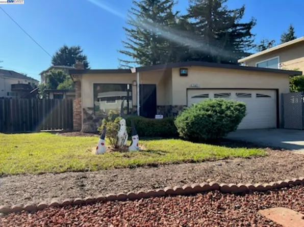 10611 Mark St, Oakland, CA 94605