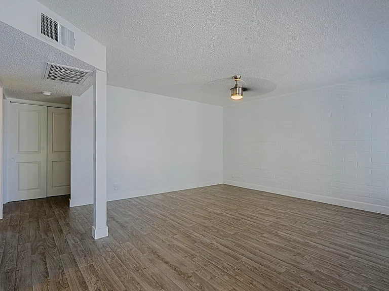 Palm Villas — Photo 20