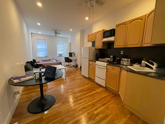 Rented by Best Apartments North Inc | media 6