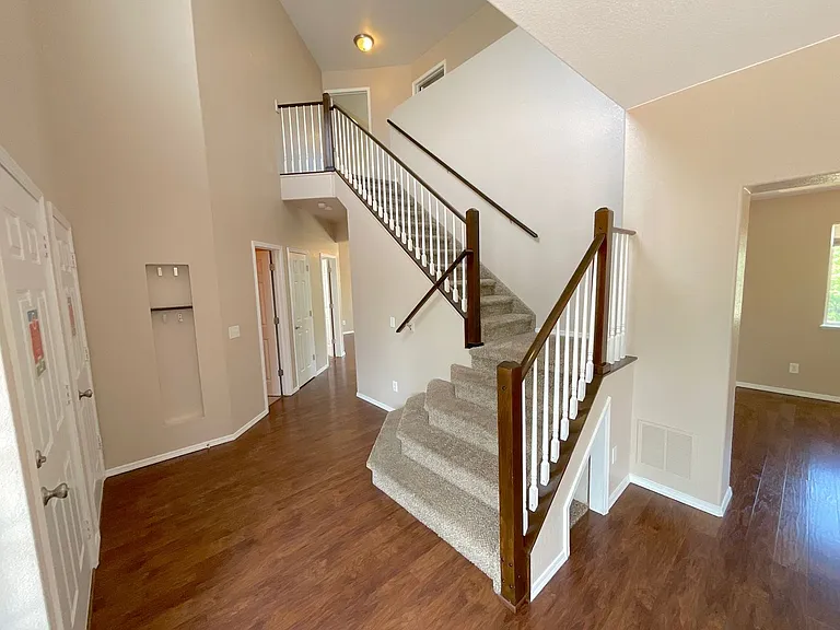 2579 Weyburn Way — Photo 23