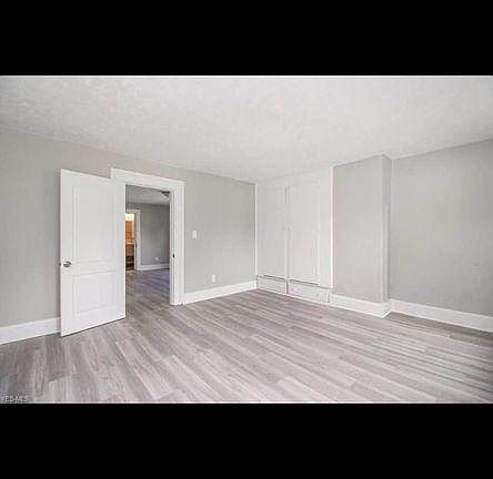 5th image of 1464 W 52nd St #Dwn