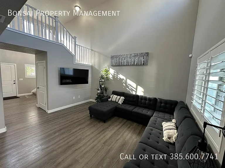 1524 W Parkview Dr — Photo 6