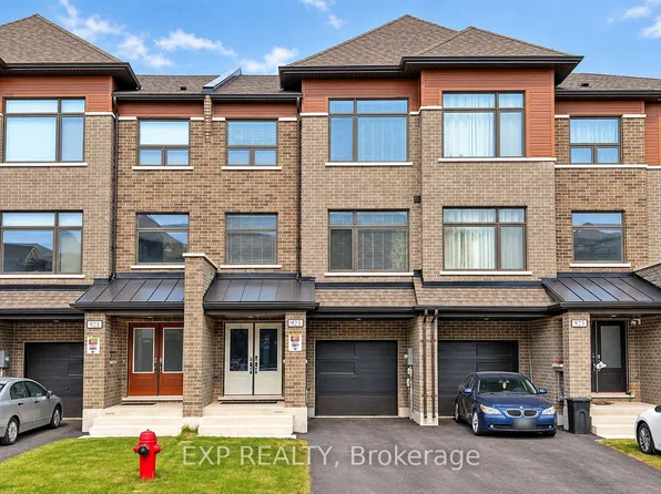 923 Isaac Phillips Way, Newmarket, ON L3X 0M7