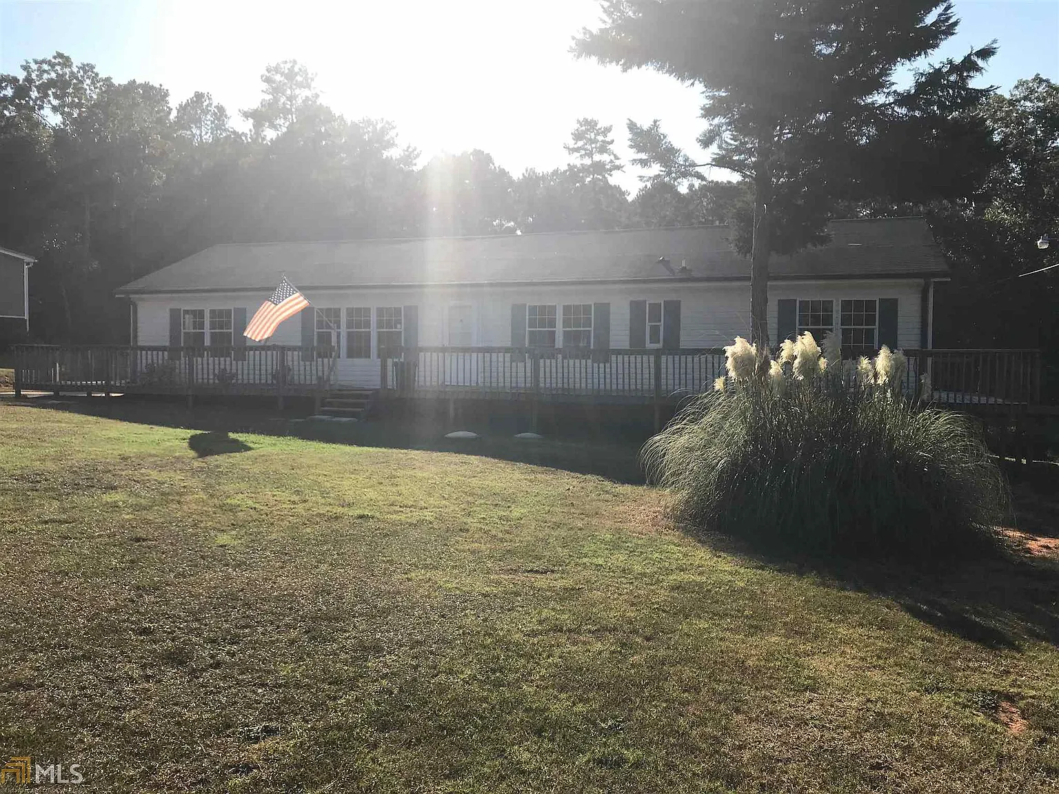 220 Bradley Rd photo 1