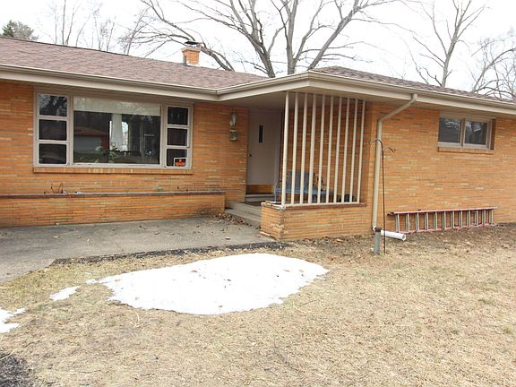 2nd image of 1790 Smyers Dr