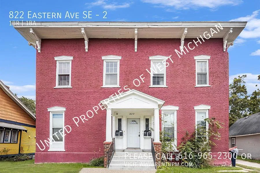 822 Eastern Ave SE #2