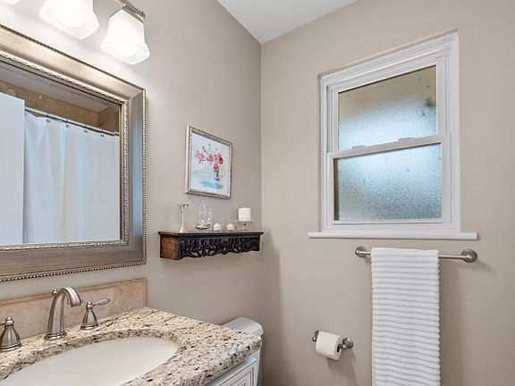 4th image of 4653 Murrayhill Rd