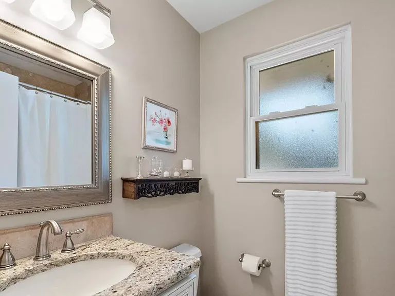 4653 Murrayhill Rd — Photo 4
