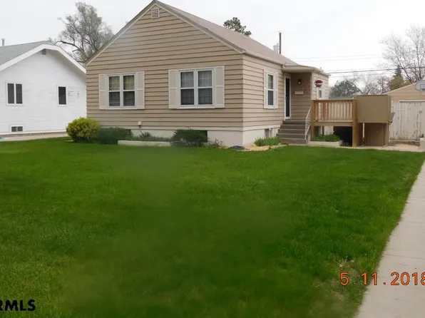 2605 3rd Ave, Scottsbluff, NE 69361