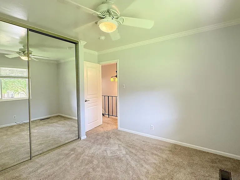 394 Ilo Ln #703 — Photo 24