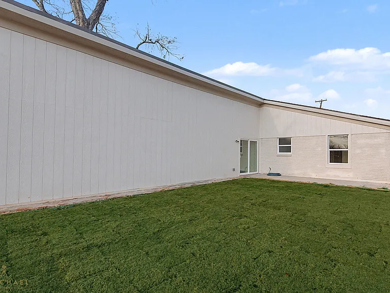 3916 Ella St — Photo 37