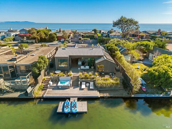 297 Seadrift Road, Stinson Beach, CA 94970