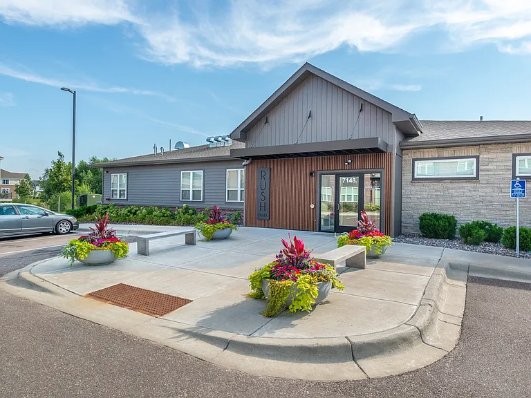 Rush Creek Apartments — Photo 51