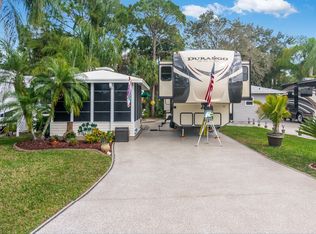 480 Oak Cove Rd, Titusville, FL 32780