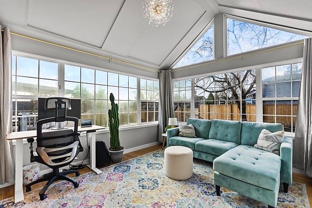 Large sunroom den off the master bedroom to lounge or WFH