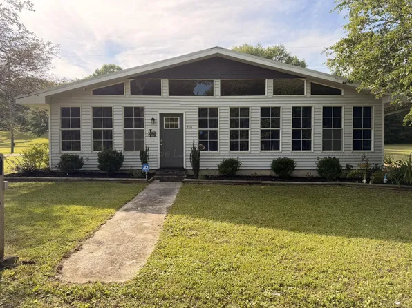 2111 Nauvoo Rd, Carbon Hill, AL 35549