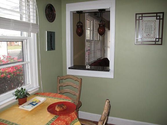 Kitchen Table w/ Passthrough