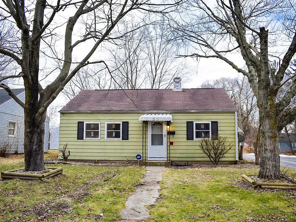 1st image of 134 E Chippewa Ave