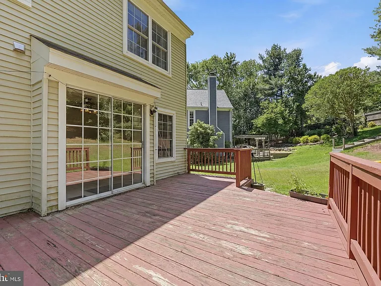 4020 Blue Slate Dr — Photo 17