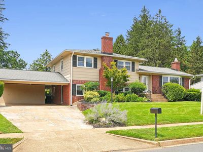 912 Fairway Dr NE, Vienna, VA, 22180