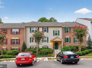 3805 Green Ridge Ct APT 302, Fairfax, VA 22033