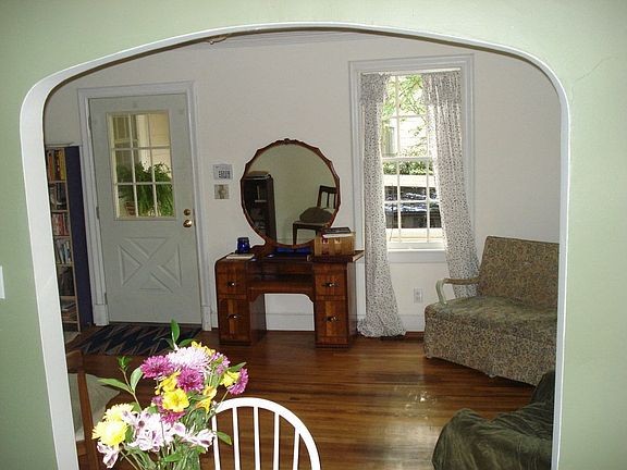 Den
