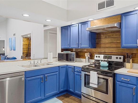 4th image of 889 Wimbledon Dr #889
