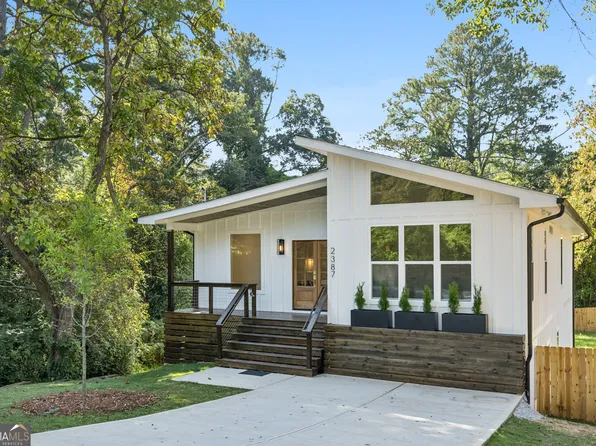2387 Cranbrooke Dr, Decatur, GA 30032