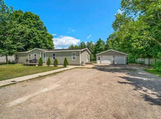 1653 Groveland Ave, Gaylord, MI 49735