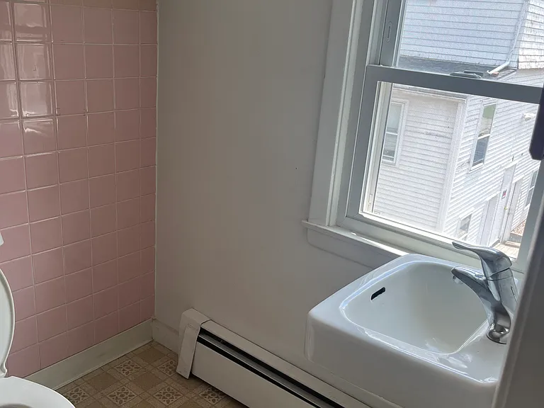 71 N Prospect St #3 — Photo 5