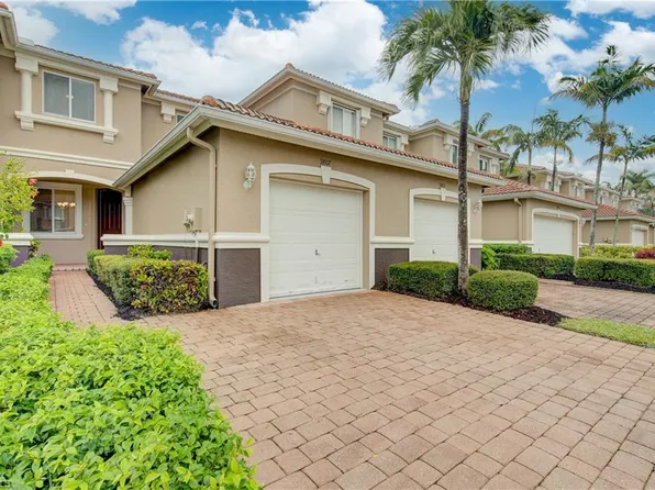 9807 Roundstone CIR, FORT MYERS, FL 33967