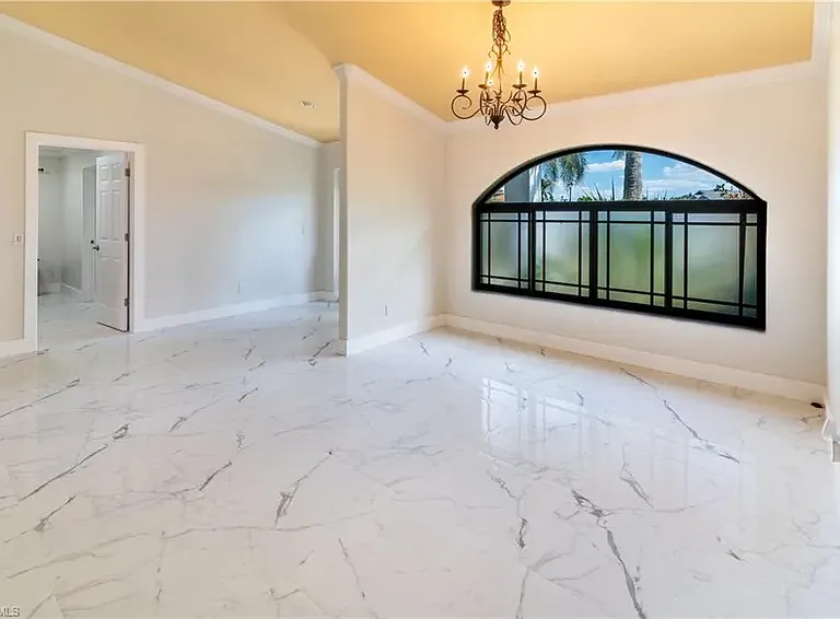 8898 Bracken Way — Photo 5