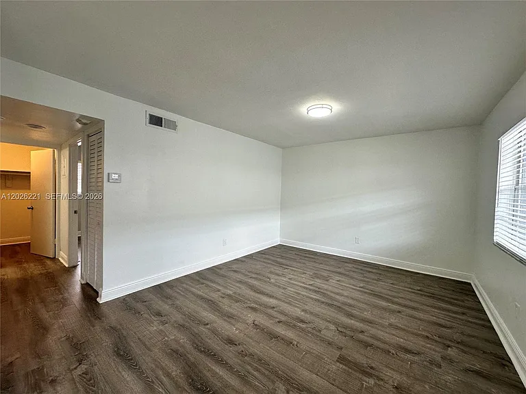2910 Pierce St #209 — Photo 6