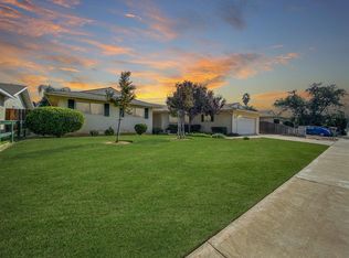 901 Stanford Ave, Clovis, CA 93611