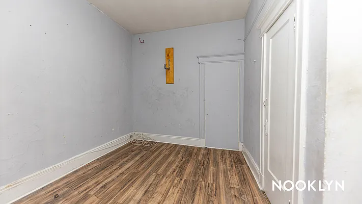 Rented by Nooklyn NYC LLC | media 16