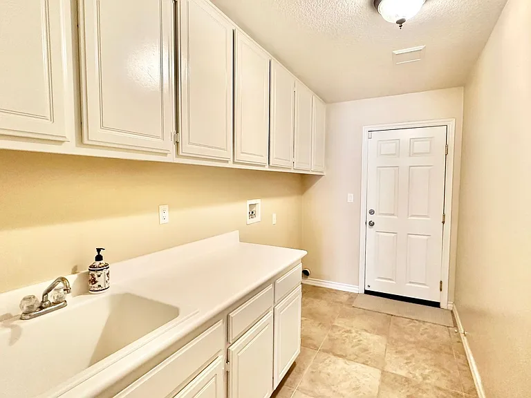 27536 Pinyon St — Photo 50