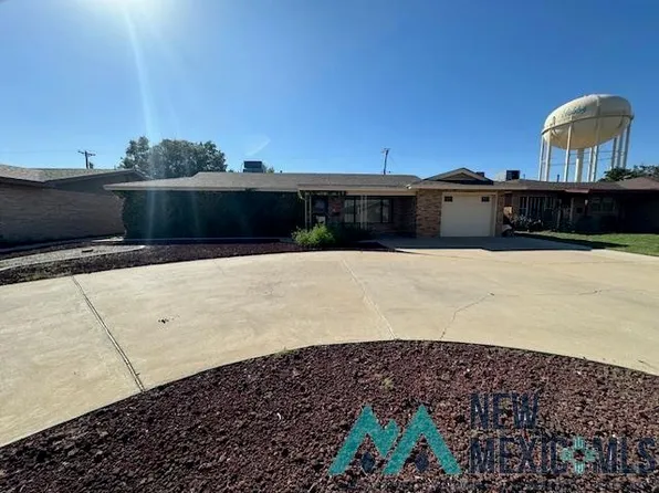 1923 N Cielo Dr, Hobbs, NM 88240