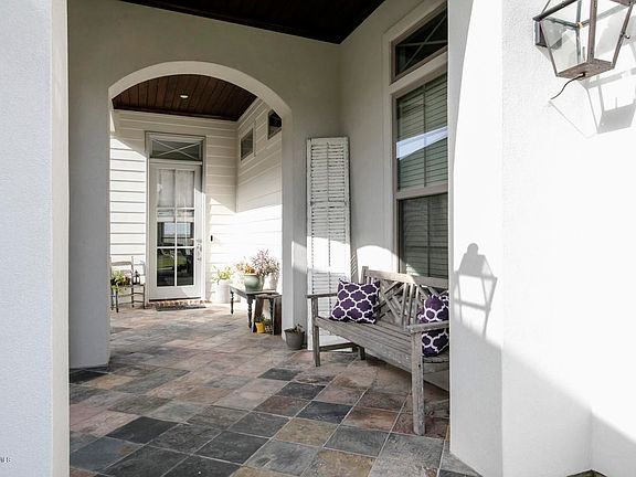 3rd image of 104 Italian Cypress Ln