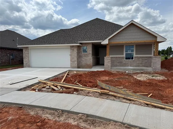 831 Virginia Ave, Newcastle, OK 73065